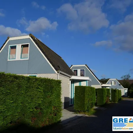 For 6 People, Near The